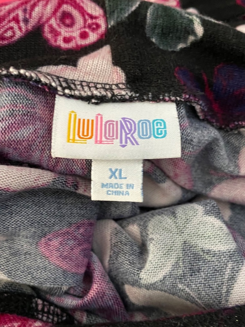 Lightweight Butterfly Print Hoodie, XL - Picture 4 of 6